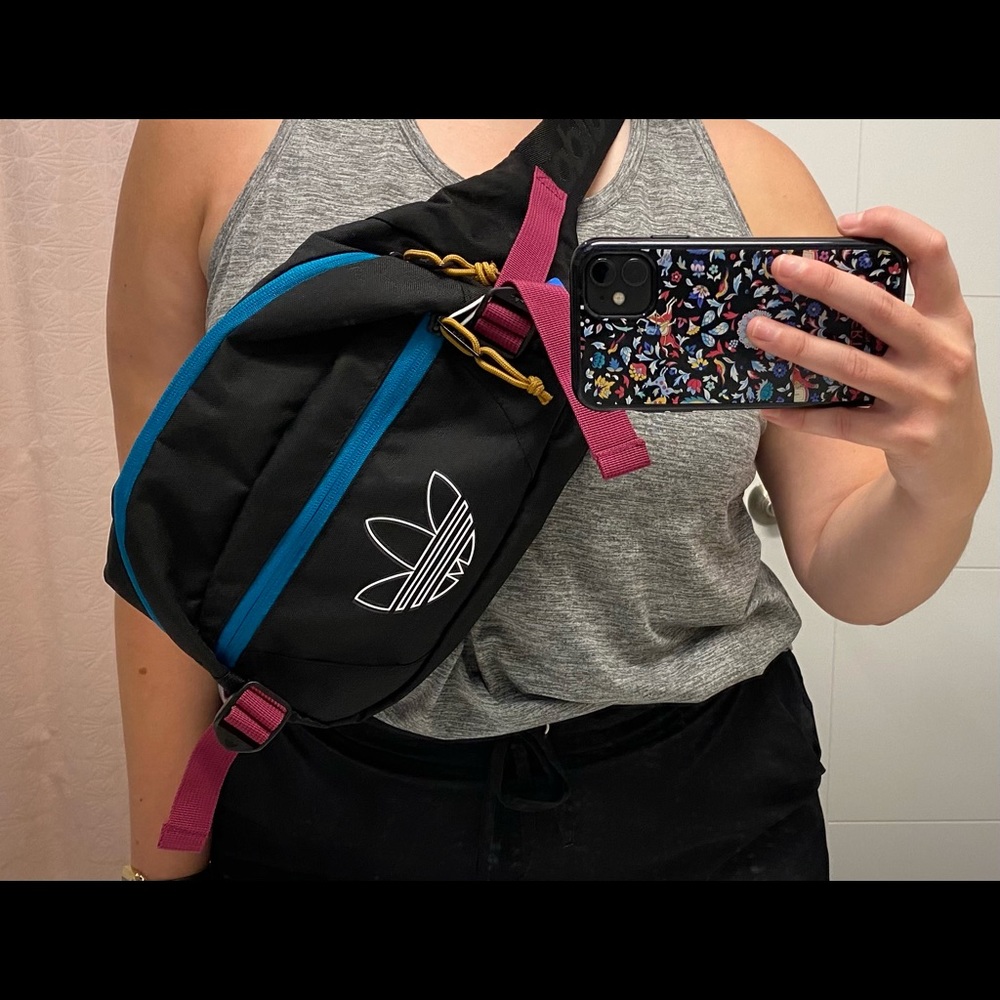 Adidas Crossbody Bag / Fanny Pack
